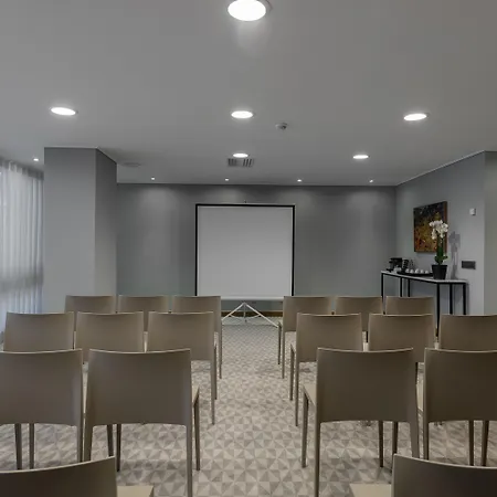 Dom Carlos Park מלון