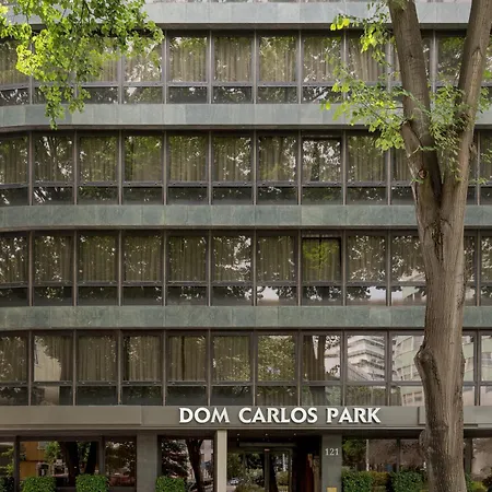 Dom Carlos Park