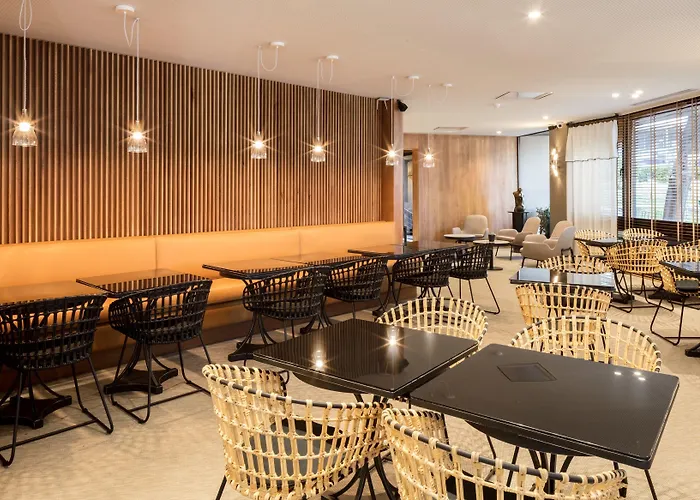 Ξενοδοχείο Dom Carlos Park 3*