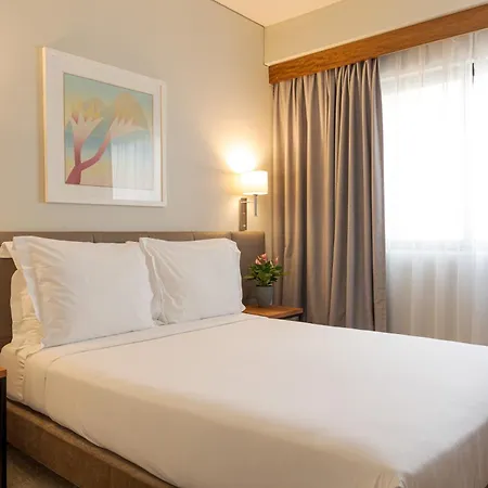 Dom Carlos Park Hotel 3*